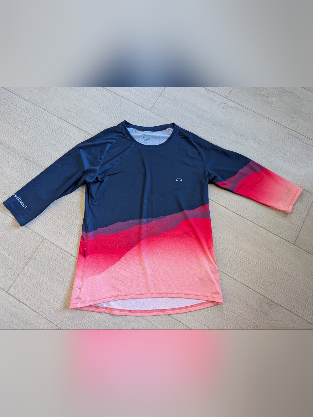 Peppermint Cycling 3/4 Sleeve Top - Navy & Pink